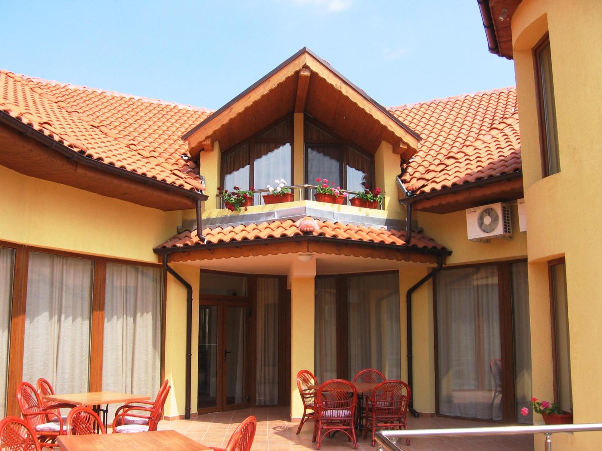 Hotel Queen Aydemir Ngoại thất bức ảnh